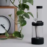 La storia e le principali tipologie di bong acquistabili in un ingrosso di articoli per fumatori